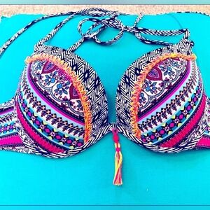 Like New bikini top size 36 D pink/white